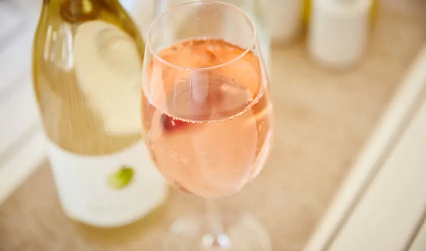 Astoria Hotel �s �tterem Balatonf�red - Augusztus 20. (min. 2 �j)