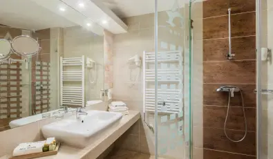 Hotel Atlantis Wellness & Conference Hajdszoboszl