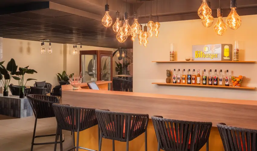 Hotel Atlantis Wellness & Conference Hajdszoboszl - Augusztus 20. - teljes elrefizetssel (min. 2 j)