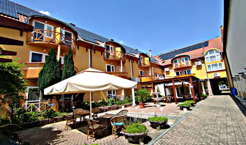 �trium Hotel Hark�ny - Augusztus 20.