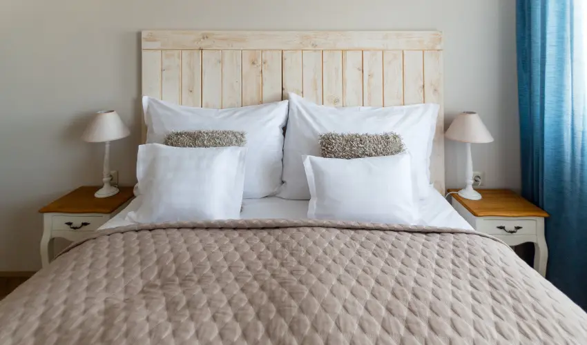 Aurora Vend�gh�z H�v�z - Augusztus 20.