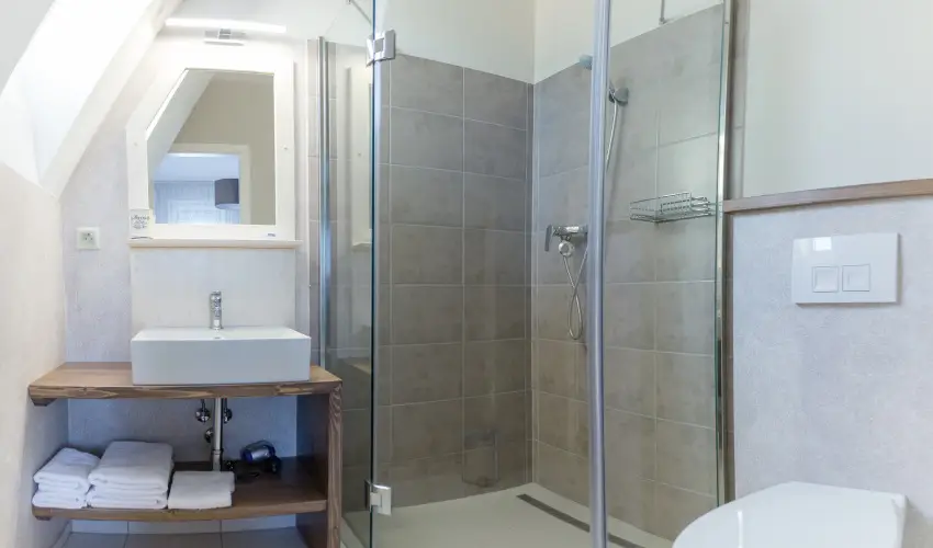 Aurora Vend�gh�z H�v�z - Augusztus 20.