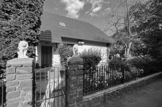 Aventurin House - Augusztus 20. (min. 2 �j)