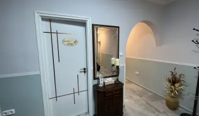 Aventurin House R�vf�l�p