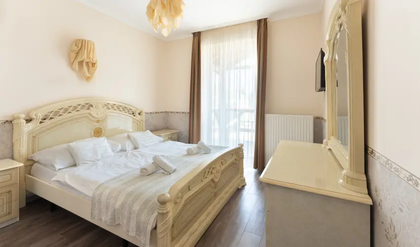 Bagolyv�r In�rcs In�rcs - Augusztus 20.