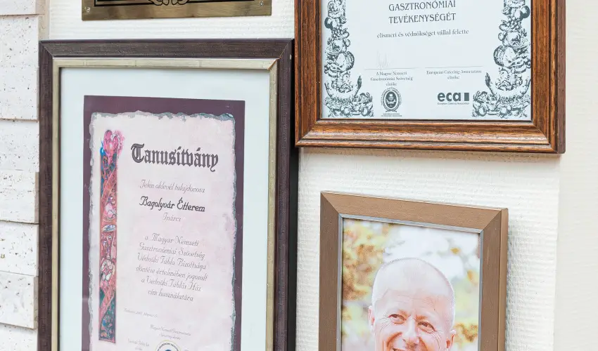 Bagolyv�r In�rcs In�rcs - Augusztus 20.