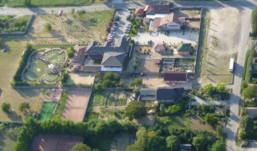 Bagolyv�r In�rcs In�rcs - Augusztus 20.