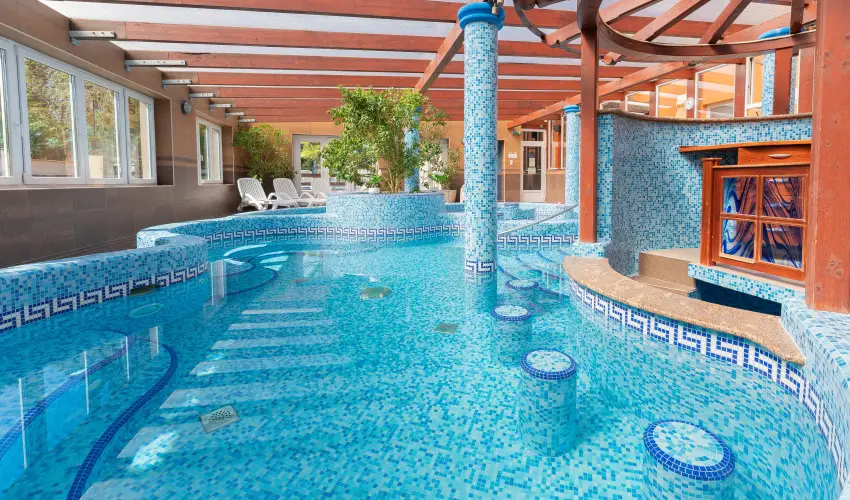 Bagolyv�r In�rcs In�rcs - Augusztus 20.