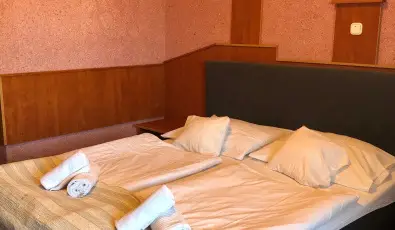 Bagolyv�r In�rcs In�rcs