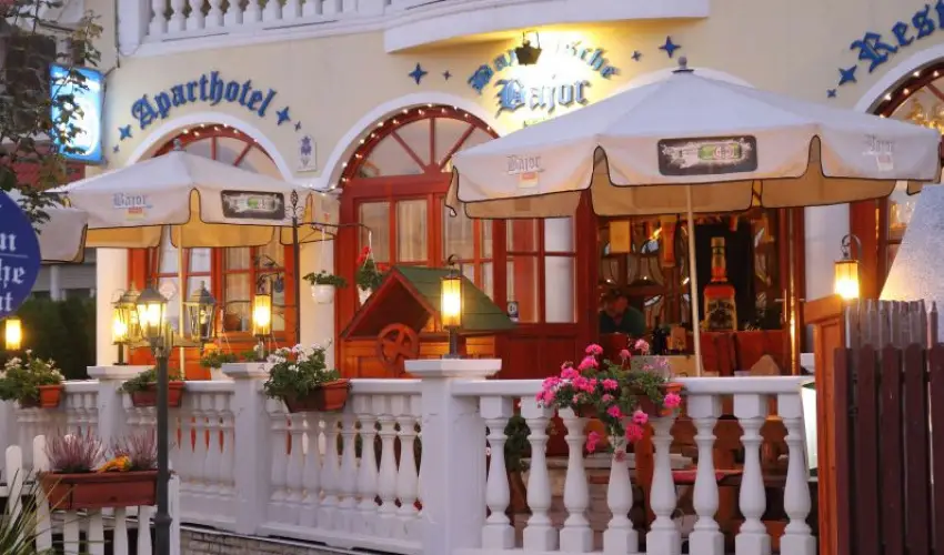Bajor Panzi Aparthotel Bk, Bkfrd - Augusztus 20.