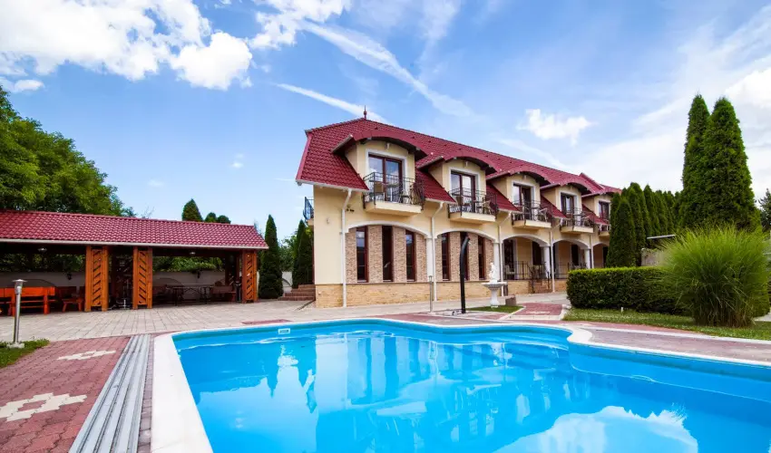 Bajor Panzi Aparthotel Bk, Bkfrd - Augusztus 20.