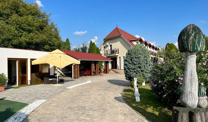 Bajor Panzi Aparthotel Bk, Bkfrd - Augusztus 20.