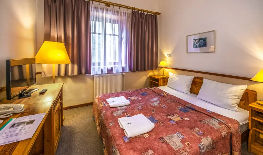 Hotel Bakony Bakonybl - Augusztus 20. (min. 2 j)