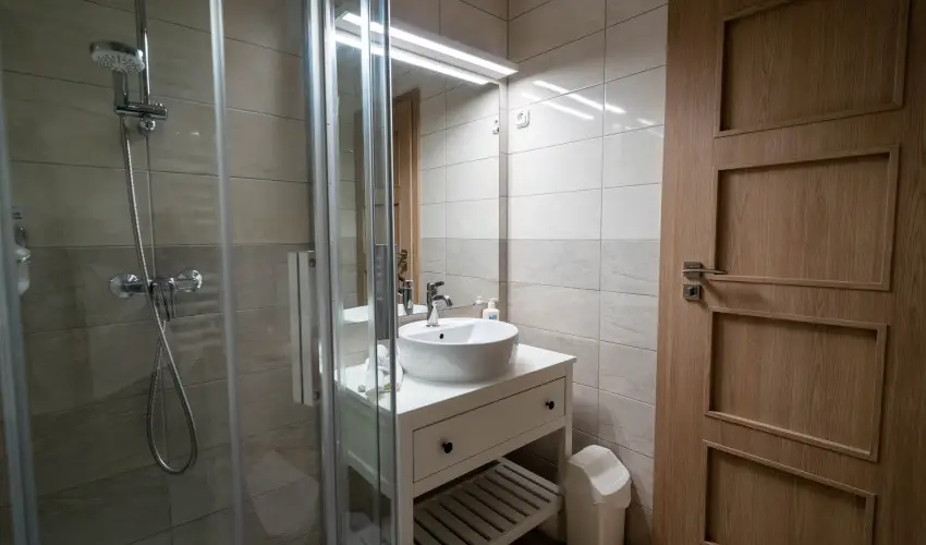 Hotel Bakony Bakonybl - Augusztus 20. (min. 2 j)