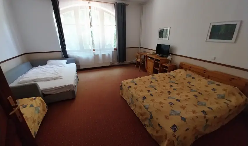Hotel Bakony Bakonybl - Augusztus 20. (min. 2 j)
