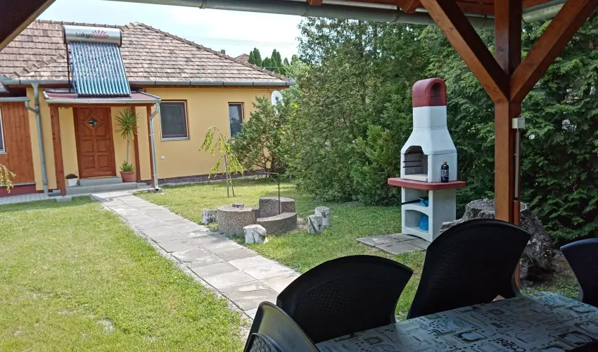 Balla Nyaral Sifok - Augusztus 20. (min. 7 j)