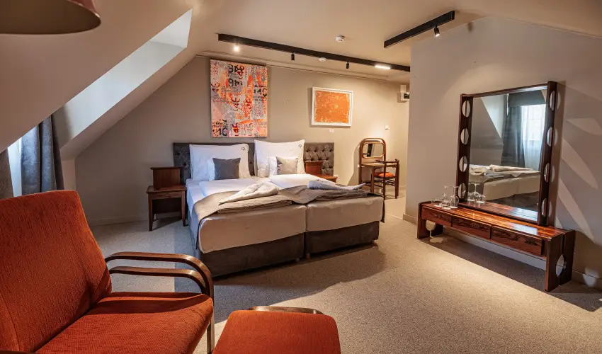 Barka Galria Hotel s tterem Tllya - Augusztus 20.