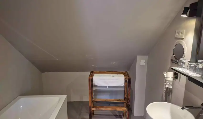 Barka Galria Hotel s tterem Tllya - Augusztus 20.