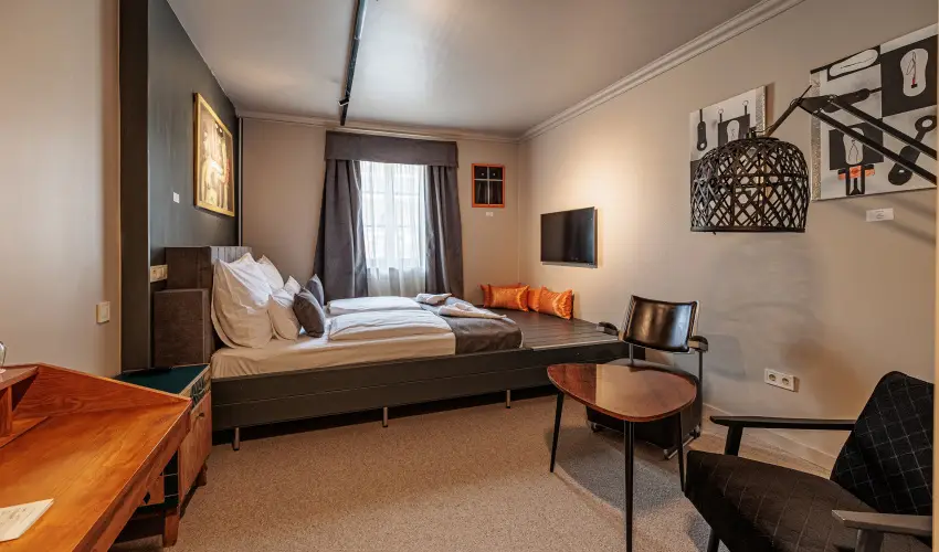 Barka Galria Hotel s tterem Tllya - Augusztus 20.