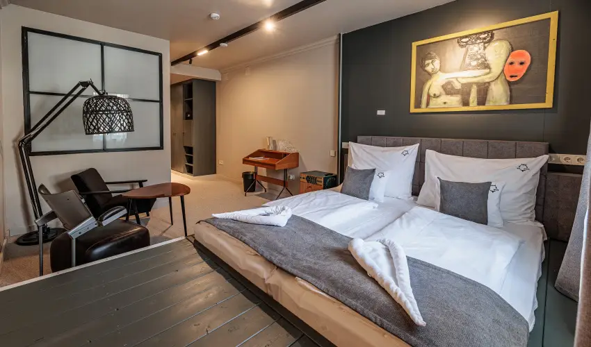 Barka Galria Hotel s tterem Tllya - Augusztus 20.