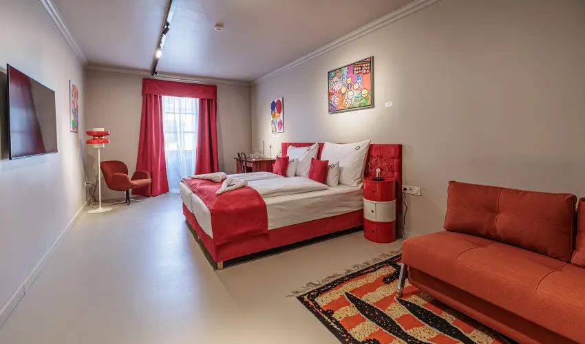 Barka Galria Hotel s tterem Tllya - Augusztus 20.