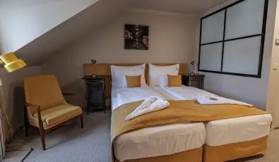 Barka Galria Hotel s tterem Tllya