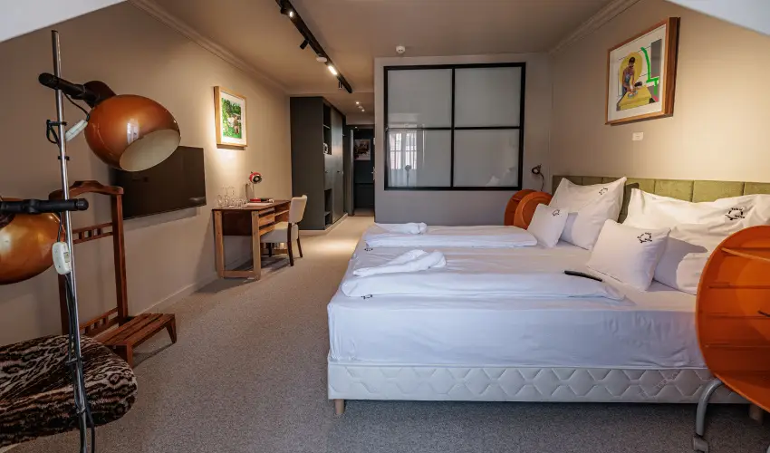 Barka Galria Hotel s tterem Tllya - Augusztus 20.