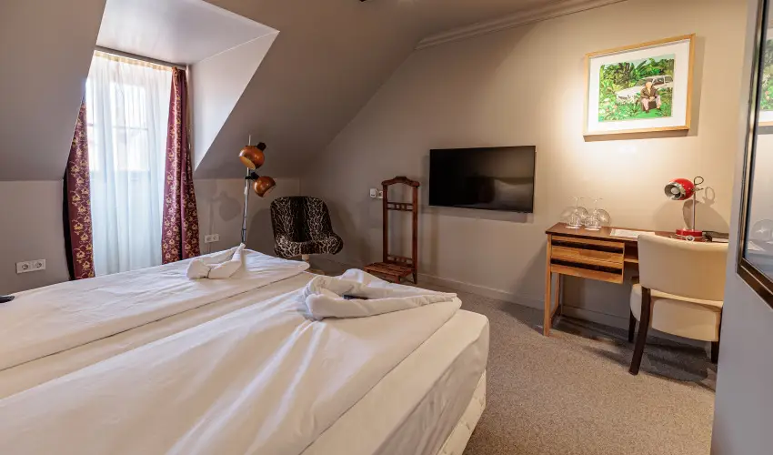 Barka Galria Hotel s tterem Tllya - Augusztus 20.