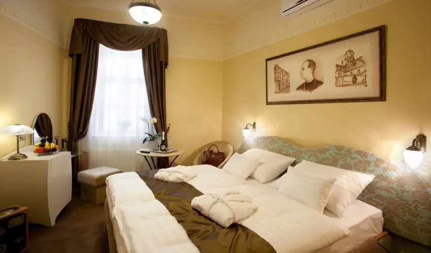 Barokk Hotel Promend Gyr - Augusztus 20.