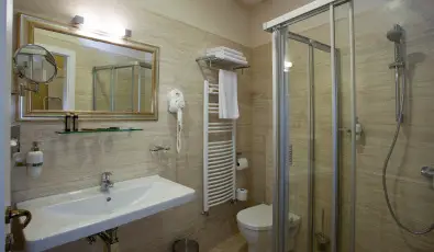 Barokk Hotel Promend Gyr