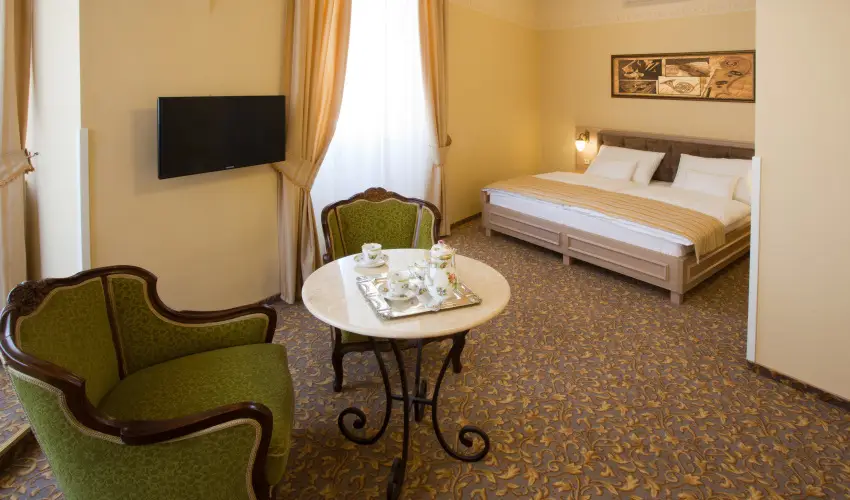 Barokk Hotel Promend Gyr - Augusztus 20.