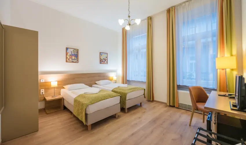 Baross City Hotel Budapest - Augusztus 20.