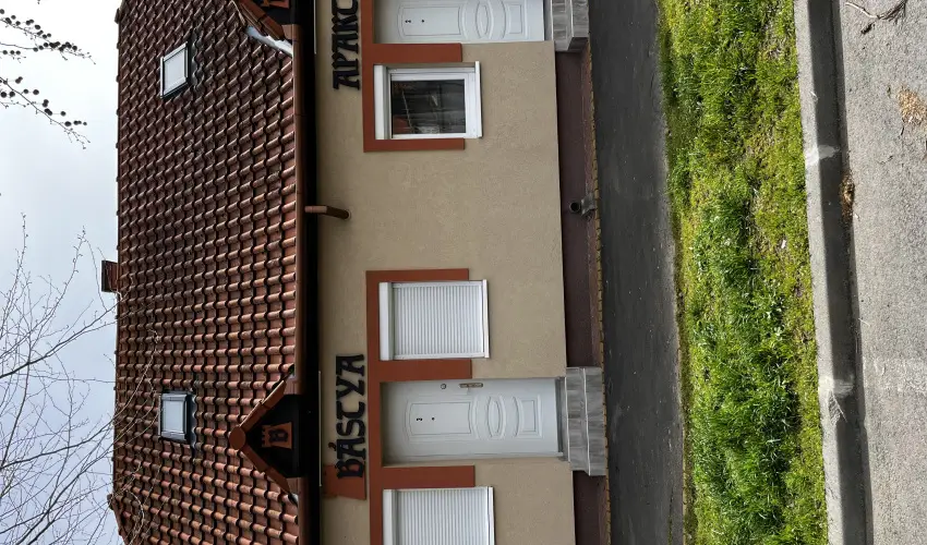 Bstya Apartman Sikls - Augusztus 20. (min. 2 j)