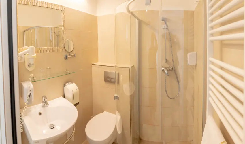 Bstya Konferencia s Wellness Hotel Miskolctapolca - Augusztus 20.