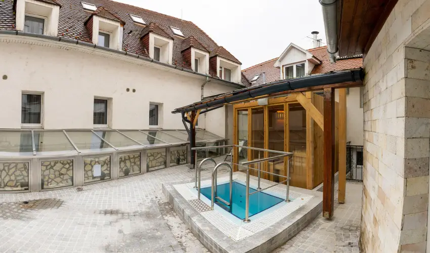 Bstya Konferencia s Wellness Hotel Miskolctapolca - Augusztus 20.