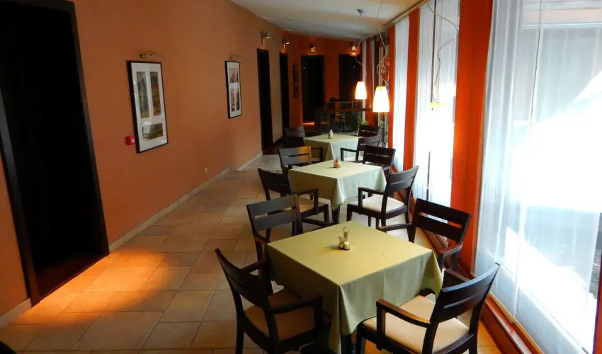 Bazilika alatti Panzi Esztergom - Augusztus 20.