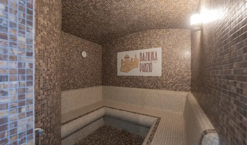 Bazilika alatti Panzi Esztergom - Augusztus 20.