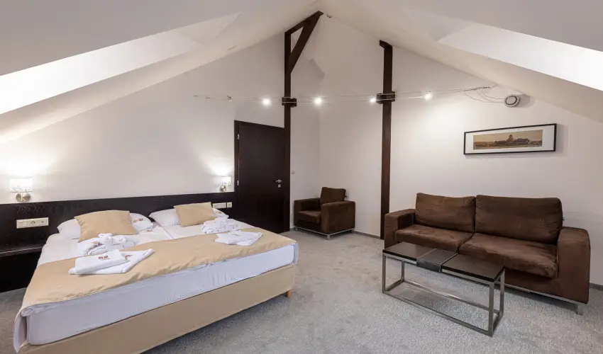 Bazilika alatti Panzi Esztergom - Augusztus 20.