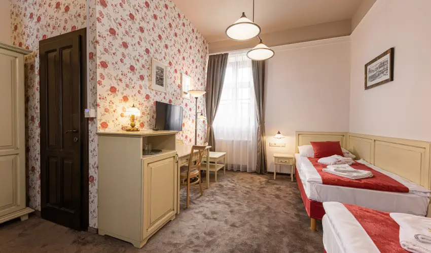 Bazilika alatti Panzi Esztergom - Augusztus 20.