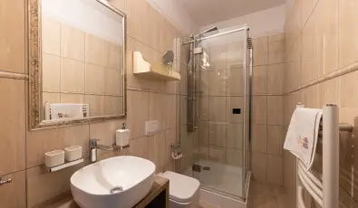 Bazilika alatti Panzi Esztergom