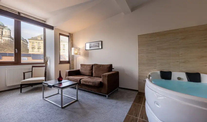 Bazilika alatti Panzi Esztergom - Augusztus 20.