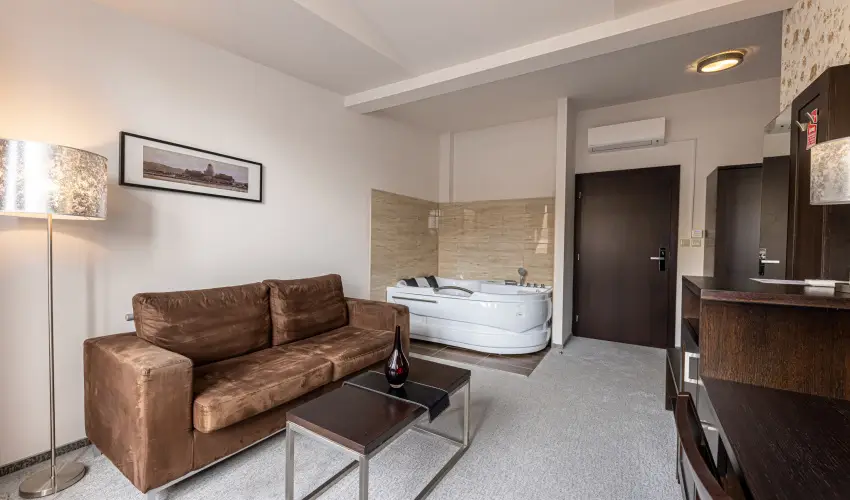 Bazilika alatti Panzi Esztergom - Augusztus 20.