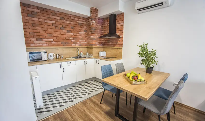 Berill Suites S�rv�r - Augusztus 20.