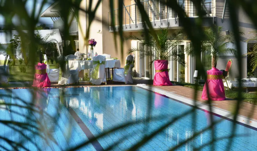 Szpia Bio & Art Hotel Zsmbk - Augusztus 20.