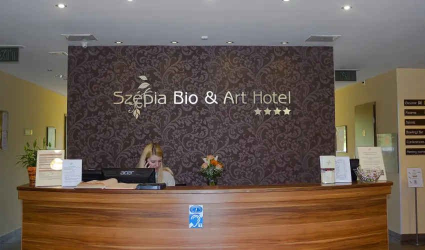 Szpia Bio & Art Hotel Zsmbk - Augusztus 20.