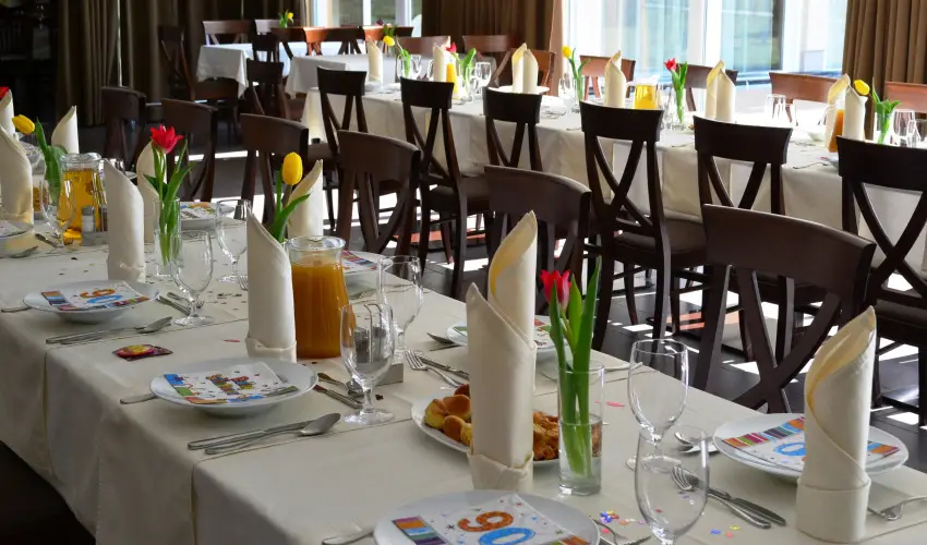 Szpia Bio & Art Hotel Zsmbk - Augusztus 20.