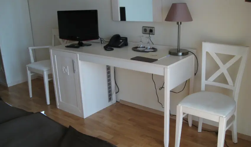 Szpia Bio & Art Hotel Zsmbk - Augusztus 20.