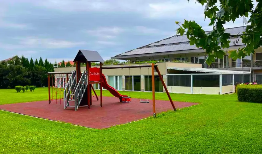 Szpia Bio & Art Hotel Zsmbk - Augusztus 20.