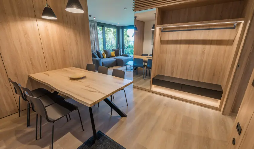 BJ81 Suite Hotel Sifok - Augusztus 20. - teljes elrefizetssel (min. 3 j)