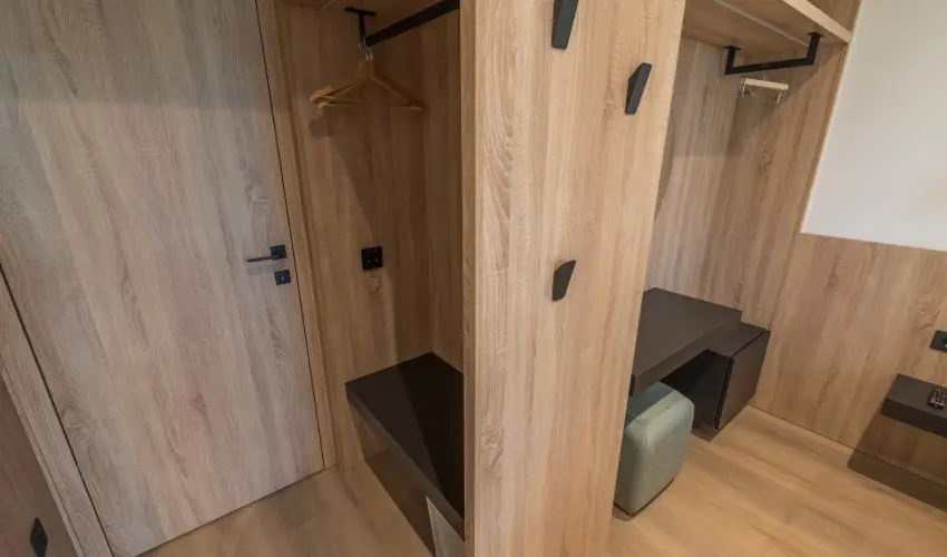 BJ81 Suite Hotel Sifok - Augusztus 20. - teljes elrefizetssel (min. 3 j)